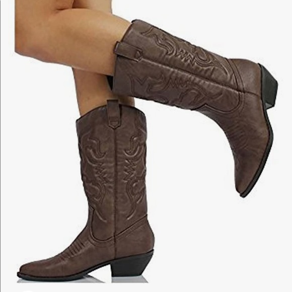 Womens Stylish Comfortable Closed Toe Cowgirl Mid Calf Boots - Picture 2 of 7